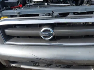 2004 Nissan Pathfinder SE with VIN JN8DR09X94W802254, listed as a IAAI auction lot 42048063 with 199,012 mi miles. Bid and sale history available at carsss.com. Image 6.