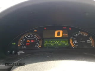 2000 Honda Insight z VIN JHMZE1374YT004374, wystawiony jako Copart lot #51375055 z przebiegiem 221 981 mil mil oraz Szkoda całkowita • Salvage title. Historia ofert i sprzedaży dostępna na DreamBid. Obrazek 9.