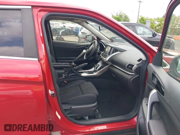 2018 Mitsubishi Eclipse Cross ES with VIN JA4AT3AAXJZ066941, listed as a IAAI auction lot 42733176 with 99,902 mi miles and . Bid and sale history available at DreamBid. Image 5.