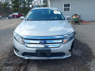 2011 Ford Fusion SE with VIN 3FAHP0HA8BR273529, listed as a IAAI auction lot 41890616 with 85,486 mi miles. Bid and sale history available at carsss.com. Image 12.