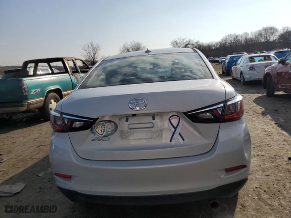 2019 Toyota Yaris Sedan L with VIN 3MYDLBYV7KY517584, listed as a Copart auction lot 43478055 with NaN miles and Salvage Title. Bid and sale history available at carsss.com. Image 6.