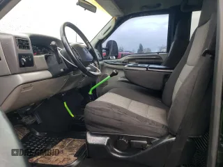 2003 Ford F-350 XL z VIN 1FTSW31P13EC37897, wystawiony jako Copart lot #50822185 z przebiegiem Nie podano mil oraz Czysty tytuł • Clean title. Historia ofert i sprzedaży dostępna na DreamBid. Obrazek 7.