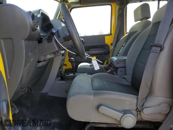 2008 Jeep Wrangler Unlimited X with VIN 1J4GA391X8L645526, listed as a Copart auction lot 53652315 with 195,580 mi miles and Salvage Title. Bid and sale history available at carsss.com. Image 7.