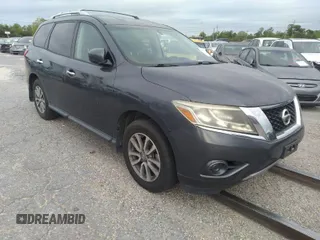 2013 Nissan Pathfinder SL with VIN 5N1AR2MN4DC688113, listed as a IAAI auction lot 41902410 with 125,040 mi miles and . Bid and sale history available at DreamBid. Image 1.
