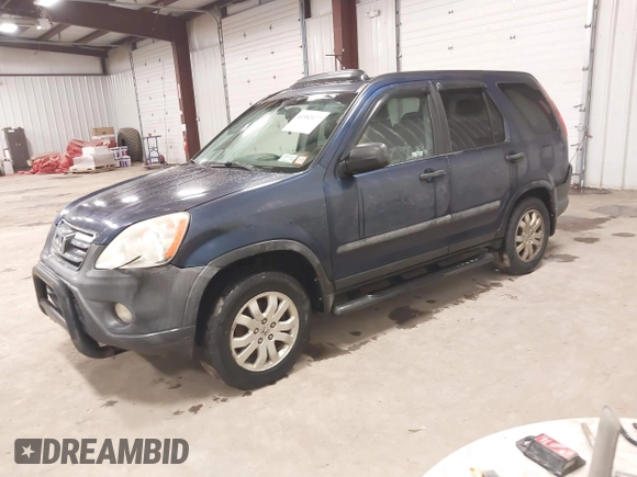 2005 Honda CR-V EX with VIN SHSRD78815U347000, listed as a IAAI auction lot 41982177 with 194,233 mi miles. Bid and sale history available at carsss.com. Image 2.