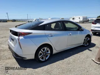 2018 Toyota Prius Two z VIN JTDKARFU3J3550801, wystawiony jako Copart lot #57625935 z przebiegiem 48 502 mil mil oraz Szkoda całkowita • Salvage title. Historia ofert i sprzedaży dostępna na DreamBid. Obrazek 3.