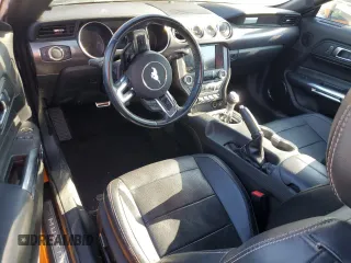 2019 Ford Mustang EcoBoost z VIN 1FA6P8TH8K5124714, wystawiony jako Copart lot #62078705 z przebiegiem 41 242 mil mil oraz Szkoda całkowita • Salvage title. Historia ofert i sprzedaży dostępna na DreamBid. Obrazek 8.