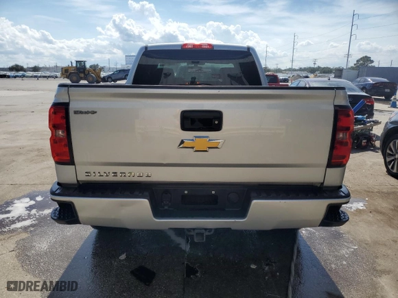 2018 Chevrolet Silverado 1500 Custom with VIN 1GCRCPEH9JZ117059, listed as a Copart auction lot 72657784 with 65,585 mi miles and Salvage Title. Bid and sale history available at carsss.com. Image 6.