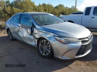 2017 Toyota Camry XLE with VIN 4T1BF1FKXHU806241, listed as a IAAI auction lot 41630618 with 123,991 mi miles. Bid and sale history available at carsss.com. Image 6.