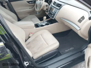 2016 Nissan Altima 2.5 SL with VIN 1N4AL3AP4GC161524, listed as a IAAI auction lot 41317383 with 144,810 mi miles. Bid and sale history available at carsss.com. Image 5.