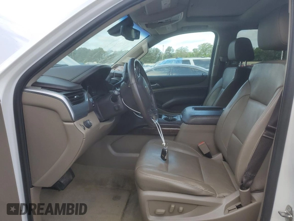 2017 Chevrolet Suburban LT z VIN 1GNSCHKC8HR330084, wystawiony jako Copart lot #52335325 z przebiegiem Nie podano mil oraz Szkoda całkowita • Salvage title. Historia ofert i sprzedaży dostępna na DreamBid. Obrazek 7.