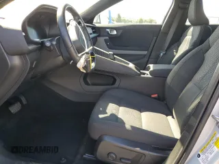 2023 Polestar 2 z VIN YSMED3KA0PL161673, wystawiony jako Copart lot #56761985 z przebiegiem 48 910 mil mil oraz Tytuł czysty. Historia ofert i sprzedaży dostępna na DreamBid. Obrazek 7.