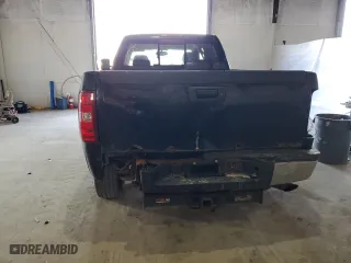2009 GMC Sierra 2500HD SLE with VIN 1GTHK53KX9F114606, listed as a Copart auction lot 48971215 with 197,830 mi miles and Clean Title. Bid and sale history available at carsss.com. Image 6.