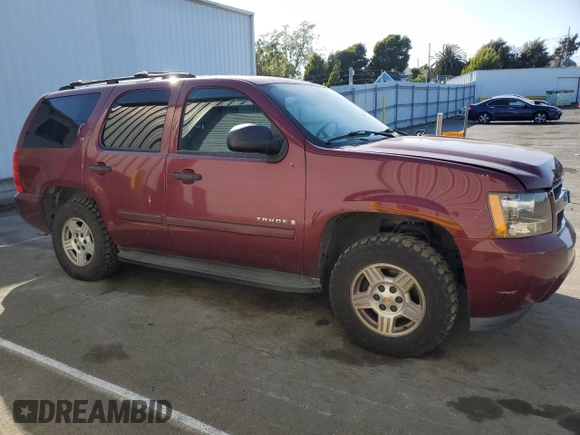 2008 Chevrolet Tahoe LS z VIN 1GNFC13C98R173690, wystawiony jako Copart lot #55685055 z przebiegiem 238 552 mil mil oraz Szkoda całkowita • Salvage title. Historia ofert i sprzedaży dostępna na DreamBid. Obrazek 4.