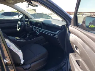 2025 Hyundai Tucson SEL with VIN 5NMJB3DE9SH534705, listed as a IAAI auction lot 41846301 with 101 mi miles and . Bid and sale history available at DreamBid. Image 5.
