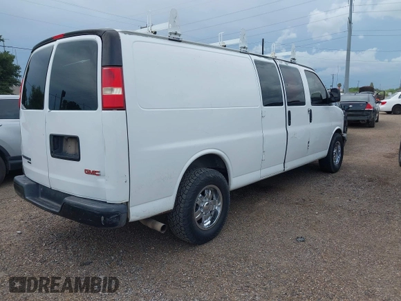 2014 Chevrolet Express Cargo z VIN 1GCWGGBA8E1122630, wystawiony jako IAAI lot #42695749 z przebiegiem 208 291 mil mil oraz . Historia ofert i sprzedaży dostępna na DreamBid. Obrazek 4.