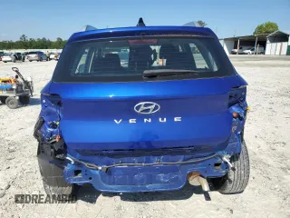2022 Hyundai Venue SEL with VIN KMHRC8A30NU201933, listed as a Copart auction lot 52323305 with 43,752 mi miles and Salvage title. Bid and sale history available at DreamBid. Image 6.