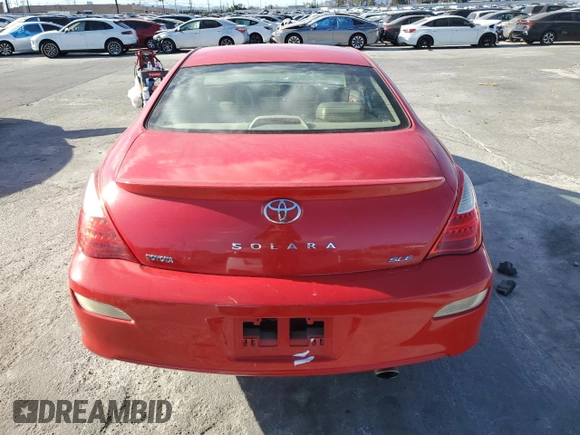 2008 Toyota Solara SE z VIN 4T1CA30P48U145678, wystawiony jako Copart lot #47493415 z przebiegiem 126 180 mil mil oraz Szkoda całkowita • Salvage title. Historia ofert i sprzedaży dostępna na DreamBid. Obrazek 6.