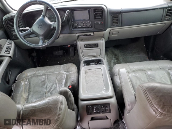 2001 Chevrolet Suburban LS with VIN 1GNFK16T21J103970, listed as a Copart auction lot 89355085 with 247,993 mi miles and Salvage Title. Bid and sale history available at carsss.com. Image 8.