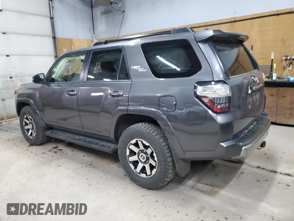 2021 Toyota 4Runner TRD Off Road Premium with VIN JTERU5JR1M5841349, listed as a Copart auction lot 59751845 with 44,696 mi miles and Clean title. Bid and sale history available at DreamBid. Image 2.