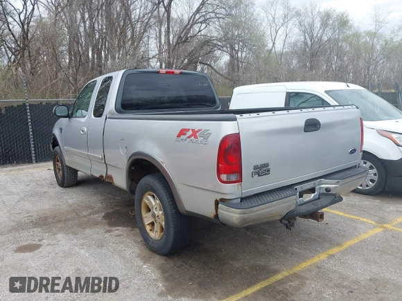 2003 Ford F-150 XL with VIN 1FTRX18L13NA95540, listed as a IAAI auction lot 41879632 with 1 mi miles. Bid and sale history available at carsss.com. Image 3.