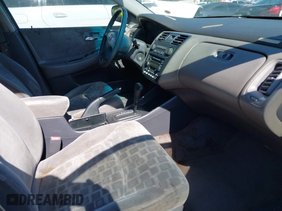 2001 Honda Accord EX z VIN JHMCG66861C018784, wystawiony jako IAAI lot #42405898 z przebiegiem 260 816 mil mil oraz . Historia ofert i sprzedaży dostępna na DreamBid. Obrazek 5.