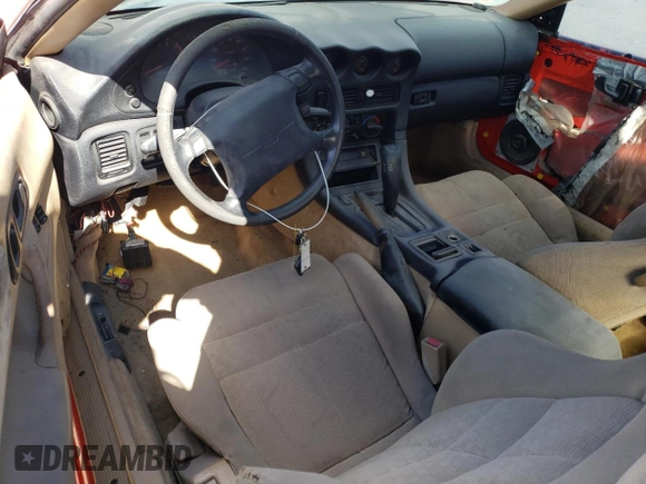 1996 Mitsubishi 3000GT GT z VIN JA3AM84J2TY003206, wystawiony jako Copart lot #71827984 z przebiegiem 222 405 mil mil oraz Czysty tytuł • Clean title. Historia ofert i sprzedaży dostępna na DreamBid. Obrazek 8.