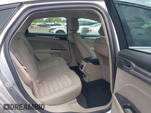2020 Ford Fusion SE with VIN 3FA6P0HD5LR262877, listed as a IAAI auction lot 42243525 with 53,071 mi miles and . Bid and sale history available at DreamBid. Image 8.