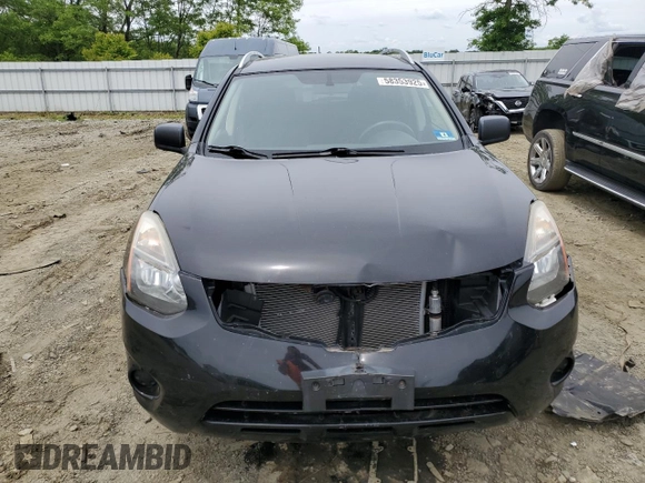 2015 Nissan Rogue S z VIN JN8AS5MV5FW768049, wystawiony jako Copart lot #58353925 z przebiegiem 95 332 mil mil oraz Szkoda całkowita • Salvage title. Historia ofert i sprzedaży dostępna na DreamBid. Obrazek 5.