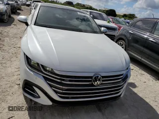 2022 Volkswagen Arteon SEL R-Line z VIN WVWAR7AN5NE011955, wystawiony jako Copart lot #39277083 z przebiegiem 2808 mil mil oraz . Historia ofert i sprzedaży dostępna na DreamBid. Obrazek 5.