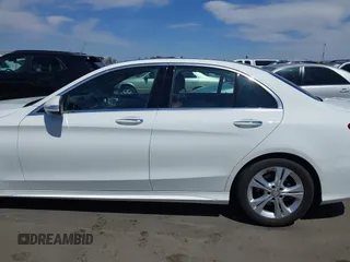 2015 Mercedes-Benz C 300 Luxury with VIN 55SWF4KB6FU087362, listed as a IAAI auction lot 42083502 with 98,834 mi miles and . Bid and sale history available at carsss.com. Image 14.
