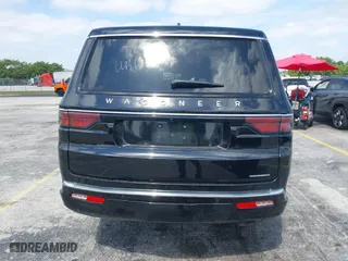 2024 Jeep Wagoneer L Series II with VIN 1C4SJRBP0RS145805, listed as a IAAI auction lot 42069771 with 32,279 mi miles. Bid and sale history available at carsss.com. Image 16.