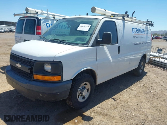 2015 Chevrolet Express Cargo with VIN 1GCWGFCF6F1261368, listed as a IAAI auction lot 42158324 with 196,406 mi miles. Bid and sale history available at carsss.com. Image 17.