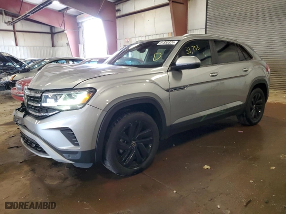 2021 Volkswagen Atlas Cross Sport 2.0T SE w/Technology with VIN 1V2KC2CA2MC235776, listed as a Copart auction lot 64352824 with 31,753 mi miles and Salvage Title. Bid and sale history available at carsss.com. Image 1.