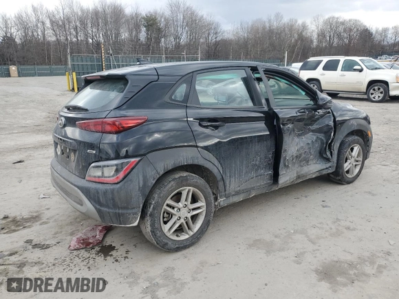 2023 Hyundai Kona SE with VIN KM8K2CAB4PU058566, listed as a Copart auction lot 42292065 with 31,967 mi miles and Salvage Title. Bid and sale history available at carsss.com. Image 3.