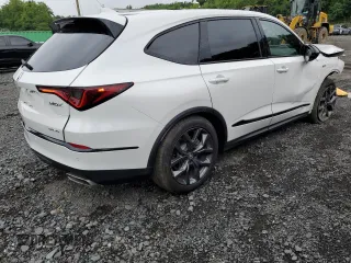 2024 Acura MDX w/A-Spec Package with VIN 5J8YE1H09RL013714, listed as a Copart auction lot 64440054 with 7,361 mi miles and Salvage Title. Bid and sale history available at carsss.com. Image 3.