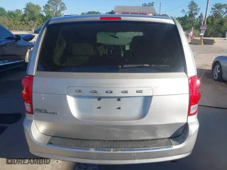 2011 Dodge Grand Caravan Mainstreet with VIN 2D4RN3DG1BR774285, listed as a IAAI auction lot 41668048 with 157,662 mi miles. Bid and sale history available at carsss.com. Image 16.