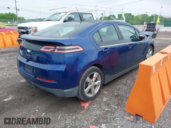 2013 Chevrolet Volt with VIN 1G1RA6E4XDU108751, listed as a IAAI auction lot 42110154 with 184,461 mi miles and . Bid and sale history available at carsss.com. Image 4.