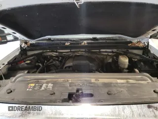 2016 GMC Sierra 2500HD SLE z VIN 1GT12SEG2GF272752, wystawiony jako Copart lot #79693704 z przebiegiem 200 684 mil mil oraz Szkoda całkowita • Salvage title. Historia ofert i sprzedaży dostępna na DreamBid. Obrazek 11.