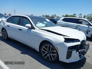 2025 BMW 7 Series 740i xDrive with VIN WBA33EH01SCU96544, listed as a IAAI auction lot 42640870 with 4,222 mi miles and . Bid and sale history available at DreamBid. Image 1.