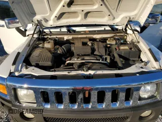 2007 Hummer H3 SUV with VIN 5GTDN13E078148668, listed as a Copart auction lot 85303204 with 221,115 mi miles and Salvage Title. Bid and sale history available at DreamBid. Image 12.