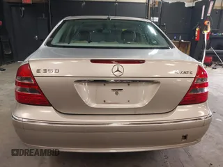 2006 Mercedes-Benz E-Class 3.5L with VIN WDBUF87J76X182677, listed as a IAAI auction lot 42016237 with 150,085 mi miles. Bid and sale history available at carsss.com. Image 16.
