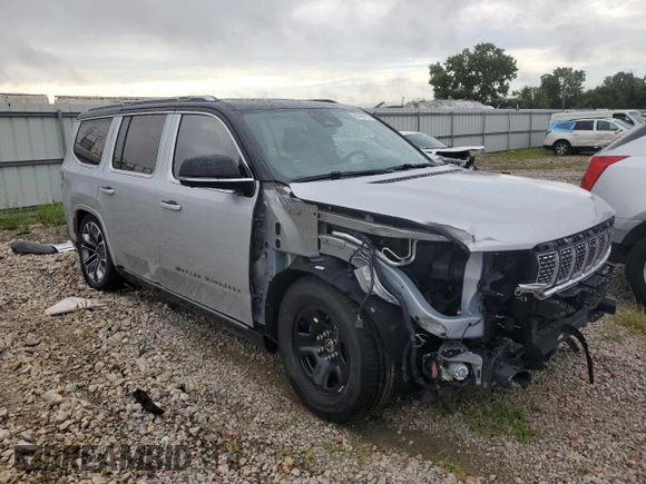 2023 Jeep Grand Wagoneer Series III with VIN 1C4SJVGP8PS514392, listed as a Copart auction lot 62769715 with 3,915 mi miles and Salvage title. Bid and sale history available at DreamBid. Image 4.