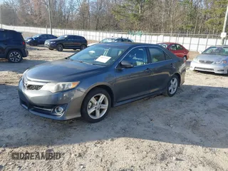 2012 Toyota Camry L with VIN 4T1BF1FK4CU126005, listed as a IAAI auction lot 41837721 with 198,820 mi miles. Bid and sale history available at carsss.com. Image 2.