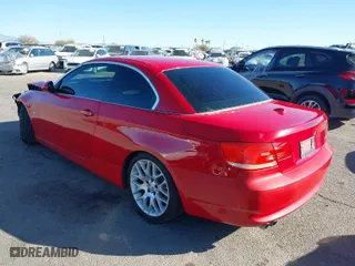 2008 BMW 3 Series 328i with VIN WBAWL13598PX22565, listed as a IAAI auction lot 41439417 with 192,067 mi miles. Bid and sale history available at carsss.com. Image 3.