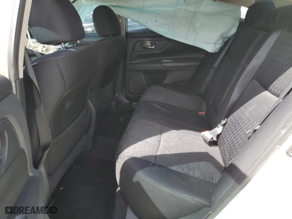2016 Nissan Altima 2.5 SR with VIN 1N4AL3AP9GC258833, listed as a Copart auction lot 49684295 with 113,746 mi miles and Salvage Title. Bid and sale history available at carsss.com. Image 10.