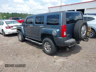 2007 Hummer H3 SUV with VIN 5GTDN13E078220713, listed as a IAAI auction lot 42122511 with 190,073 mi miles. Bid and sale history available at carsss.com. Image 3.