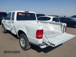 2008 Ford Ranger XL z VIN 1FTYR14D98PA40964, wystawiony jako IAAI lot #41670335 z przebiegiem 151 462 mil mil oraz . Historia ofert i sprzedaży dostępna na DreamBid. Obrazek 3.