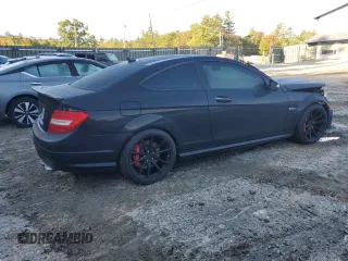 2013 Mercedes-Benz C-Class C 63 AMG with VIN WDDGJ7HB7DG057339, listed as a Copart auction lot 72917054 with 124,676 mi miles and Salvage Title. Bid and sale history available at carsss.com. Image 3.