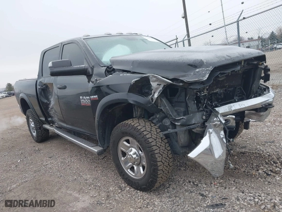 2018 Ram 2500 Tradesman with VIN 3C6UR5CJ3JG364782, listed as a IAAI auction lot 41280809 with 40,819 mi miles. Bid and sale history available at carsss.com. Image 1.